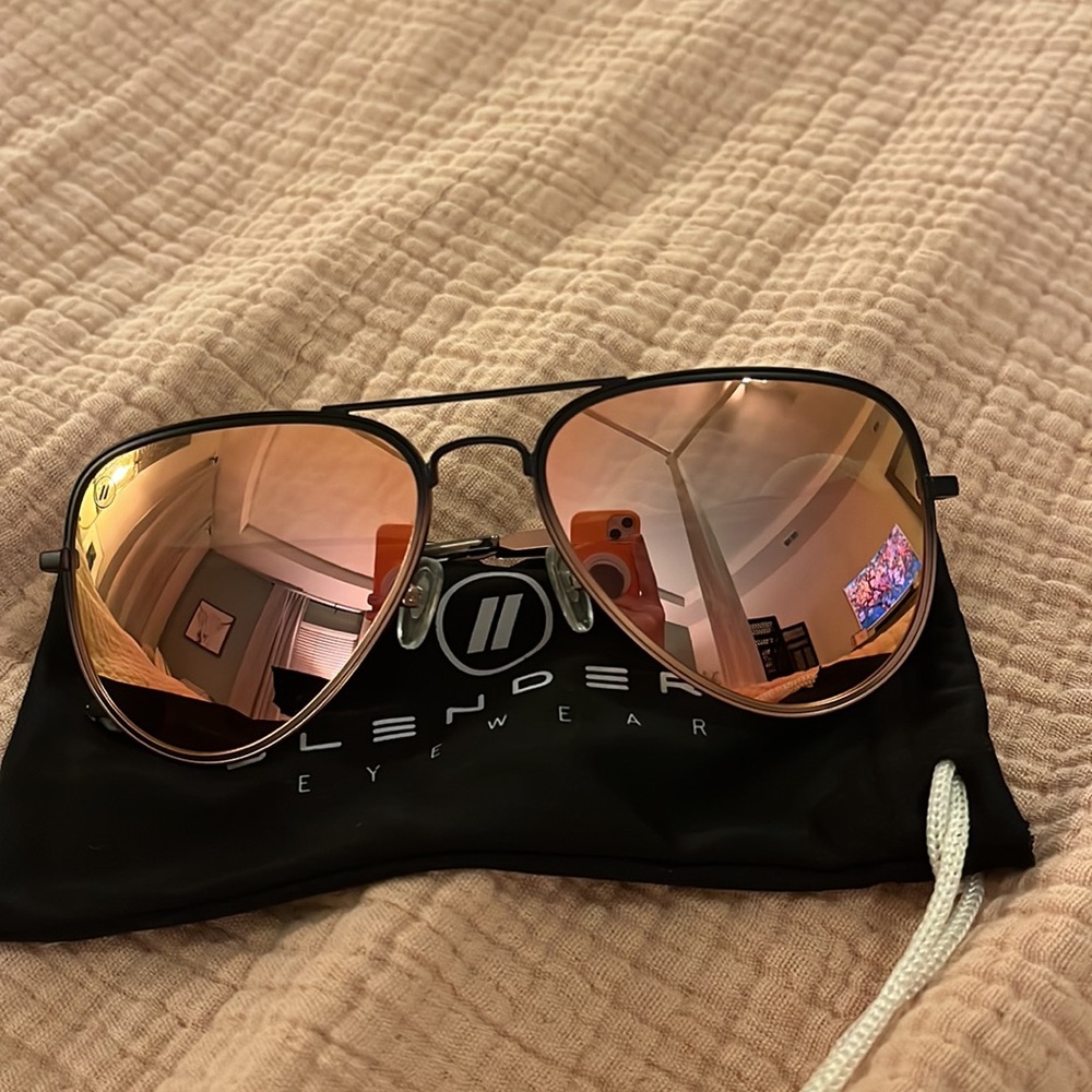 Blenders ombré aviator sunglasses